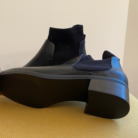 New Zara black Leather Chelsea Sock Ankle Boots 38 - Picture 6 of 12